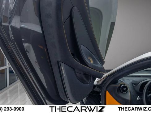 Used 2016 McLaren 570S Coupe RWD image 48