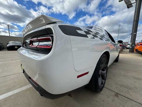 Used 2019 Dodge Challenger R/T image 63