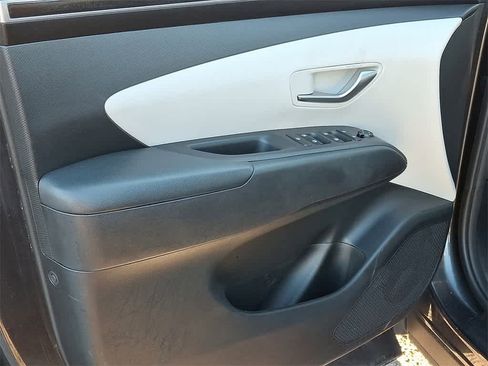 Used 2023 Hyundai Tucson SEL image 9