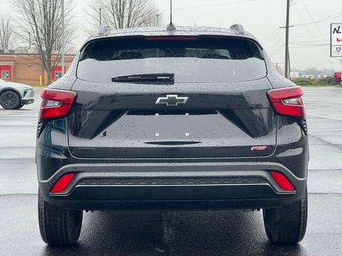 New 2026 Chevrolet Trax RS w/ Driver Confidence Package FWD image 34