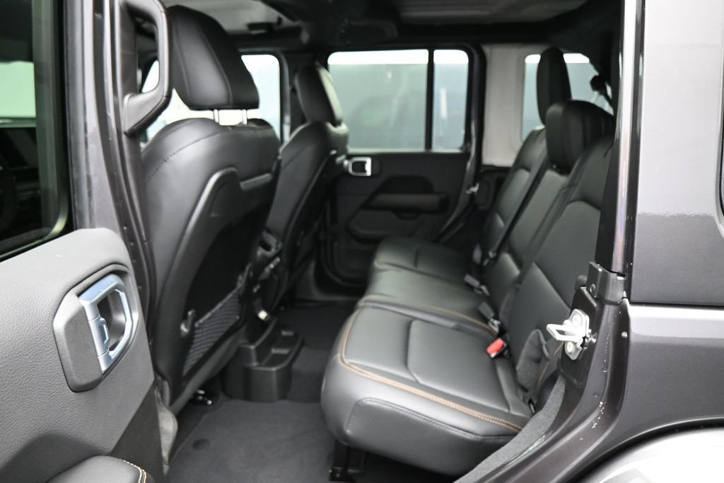 New 2027 Jeep Wrangler Unlimited Sahara AWD/4WD image 26