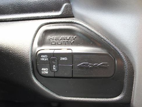 Used 2019 RAM 2500 Big Horn AWD/4WD image 38