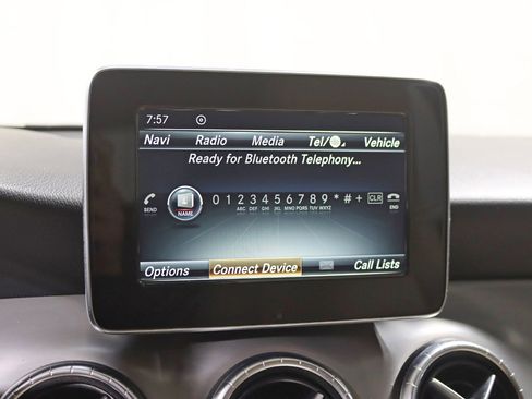 Used 2015 Mercedes-Benz CLA 250 CLA 250 image 19