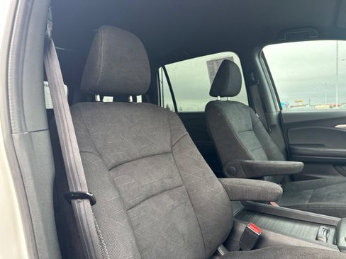 Used 2022 Honda Pilot Sport image 41