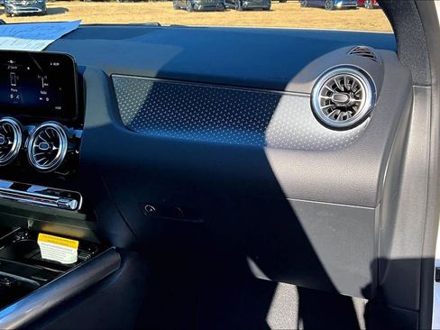 Certified 2025 Mercedes-Benz GLA 250 GLA 250 image 19