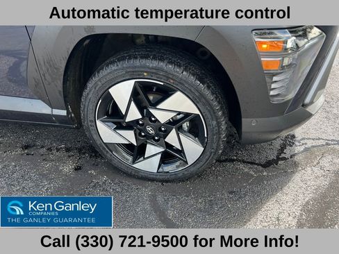Used 2025 Hyundai Kona Limited AWD/4WD image 21