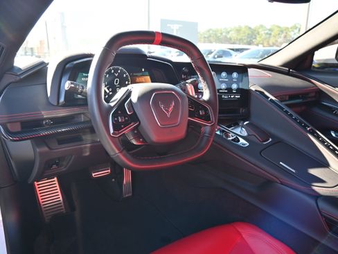 Used 2023 Chevrolet Corvette 1LT w/ Z51 Performance Package image 3