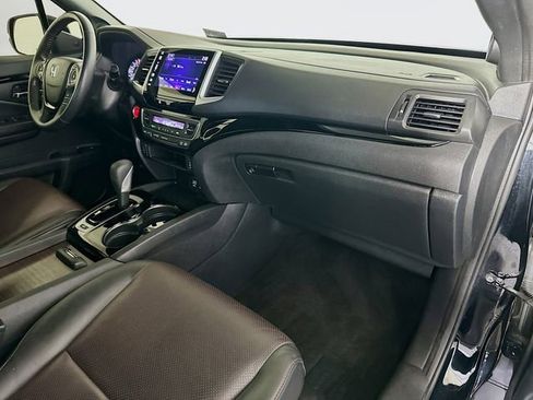 Used 2017 Honda Ridgeline Black Edition image 27