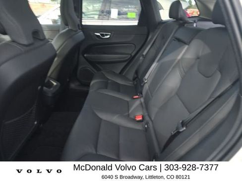 Used 2025 Volvo XC60 B5 Plus AWD/4WD image 11
