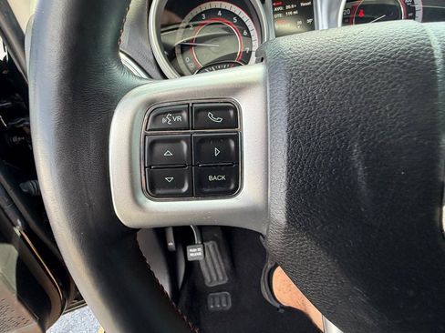 Used 2019 Dodge Journey GT w/ Nav & Sun Group AWD/4WD image 19