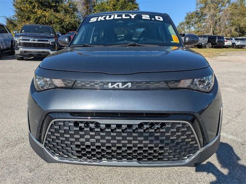 Used 2023 Kia Soul EX image 9