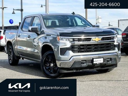 Used 2025 Chevrolet Silverado 1500 LT image 1