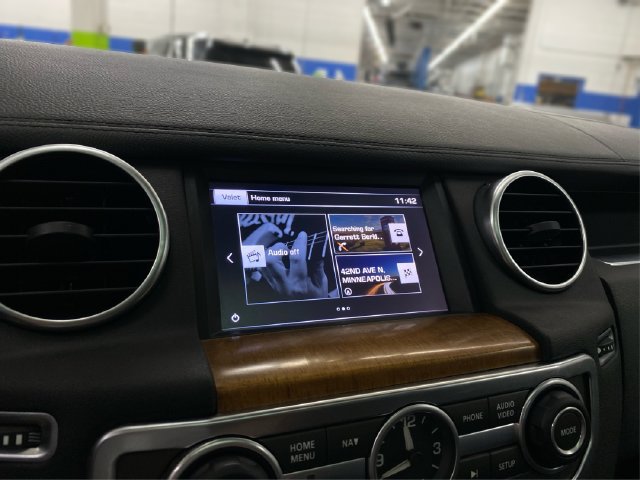 Used 2016 Land Rover LR4 HSE Silver Edition AWD/4WD image 31
