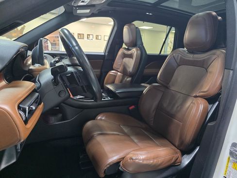 Used 2020 Lincoln Aviator Reserve w/ Equipment Group 202A AWD/4WD image 15