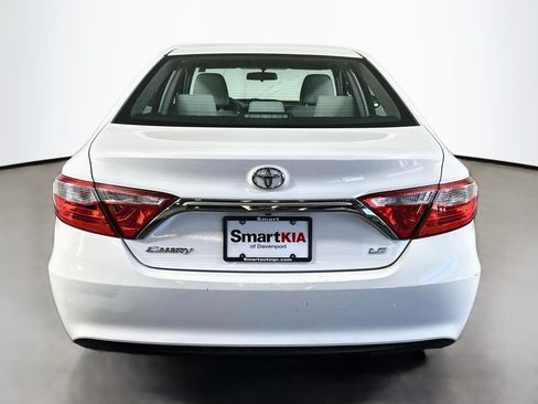 Used 2016 Toyota Camry LE FWD image 6