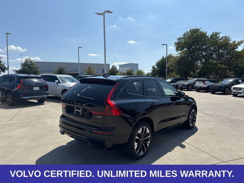 Certified 2026 Volvo XC60 B5 Plus AWD/4WD image 5