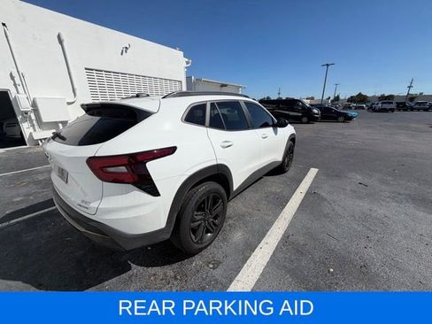 Used 2025 Chevrolet Trax ACTIV w/ Driver Confidence Package image 5