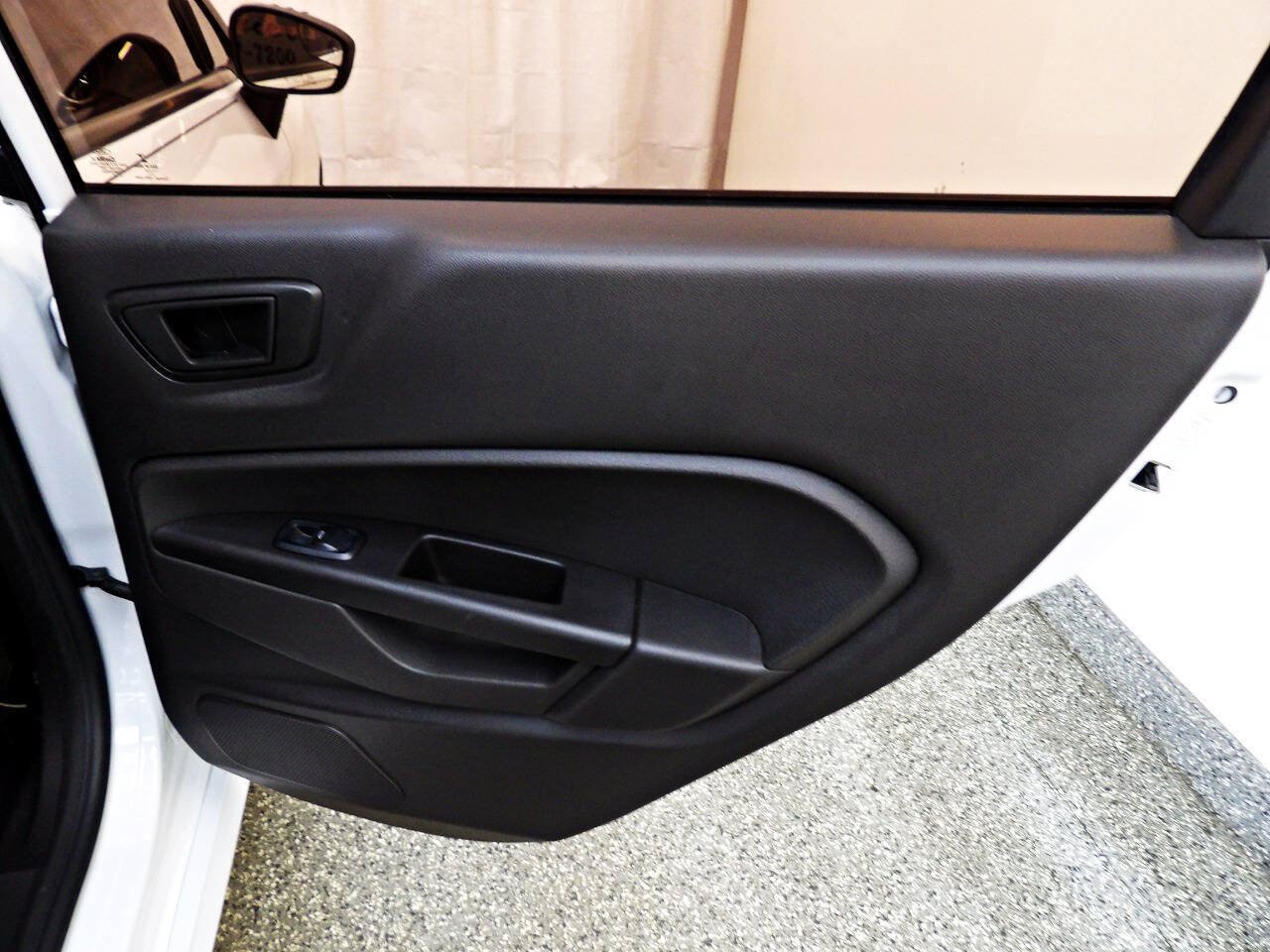 Used 2019 Ford Fiesta ST-Line FWD image 12