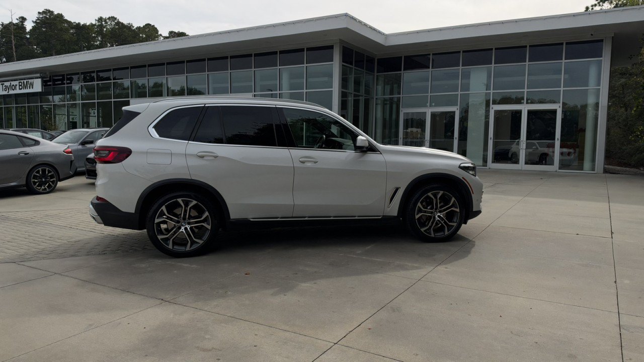 Used 2022 BMW X5 xDrive40i AWD/4WD image 7