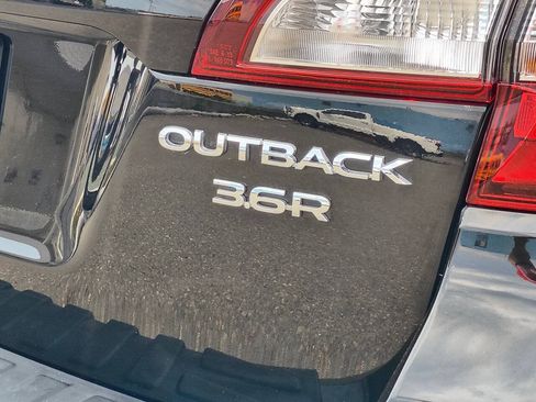 Used 2016 Subaru Outback 3.6R Limited AWD/4WD image 26