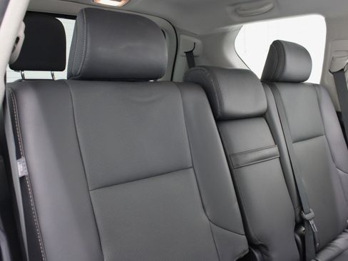 Used 2014 Lexus GX 460 image 45