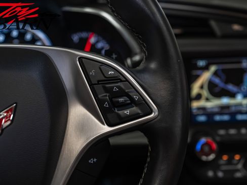 Used 2019 Chevrolet Corvette Stingray Convertible Z51 2LT image 45