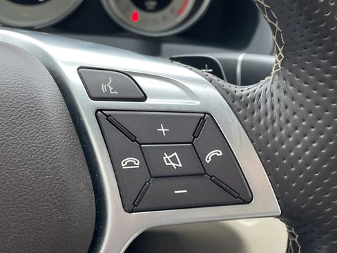 Used 2017 Mercedes-Benz E 400 Cabriolet image 31