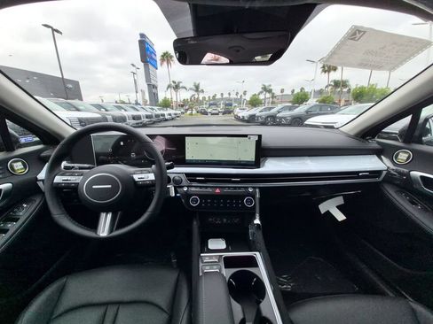 New 2026 Hyundai Sonata Limited FWD image 28