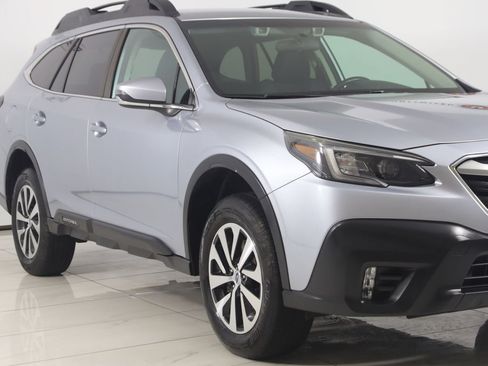 Used 2022 Subaru Outback Premium AWD/4WD image 34