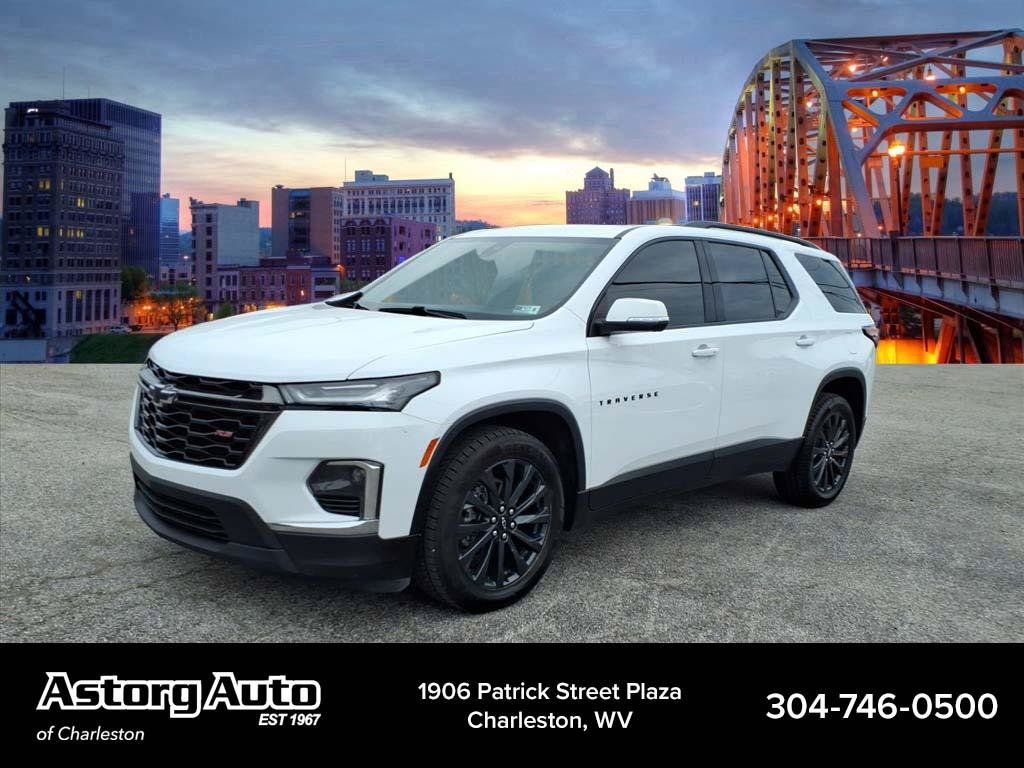 Used 2023 Chevrolet Traverse RS w/ LPO, Floor Liner Package AWD/4WD image 7