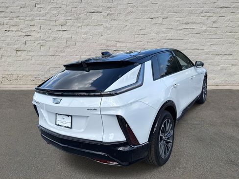 Certified 2026 Cadillac Lyriq Sport w/ LPO, Floor Liner Package image 5