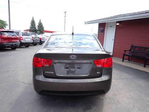 Used 2011 Kia Forte EX w/ Premium Pkg FWD image 5