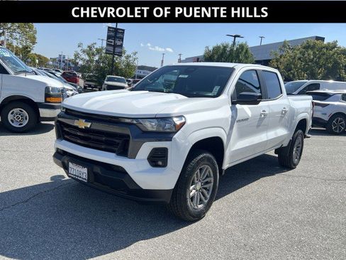 Used 2024 Chevrolet Colorado LT w/ LT Convenience Package image 1