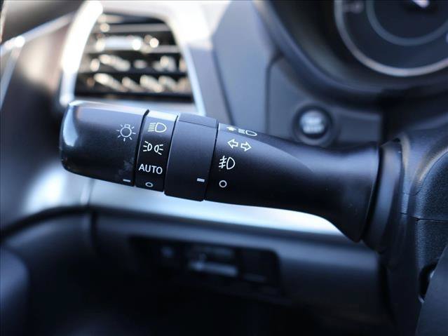 Used 2021 Subaru Impreza 2.0i Limited w/ Popular Package #2 AWD/4WD image 13