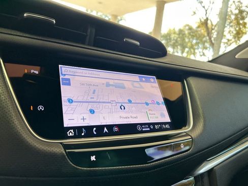 Used 2023 Cadillac XT5 Premium Luxury image 10