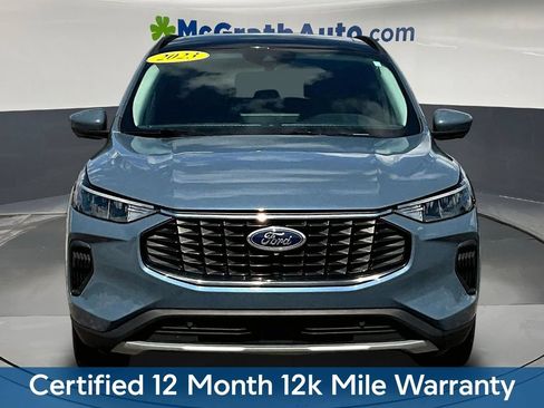 Used 2023 Ford Escape Active w/ Tech Pack #2 AWD/4WD image 2