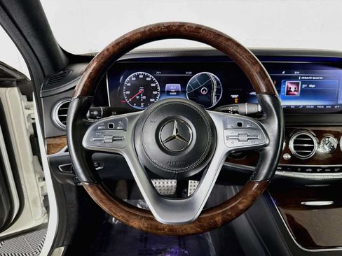 Used 2018 Mercedes-Benz S 560 4MATIC Sedan image 12