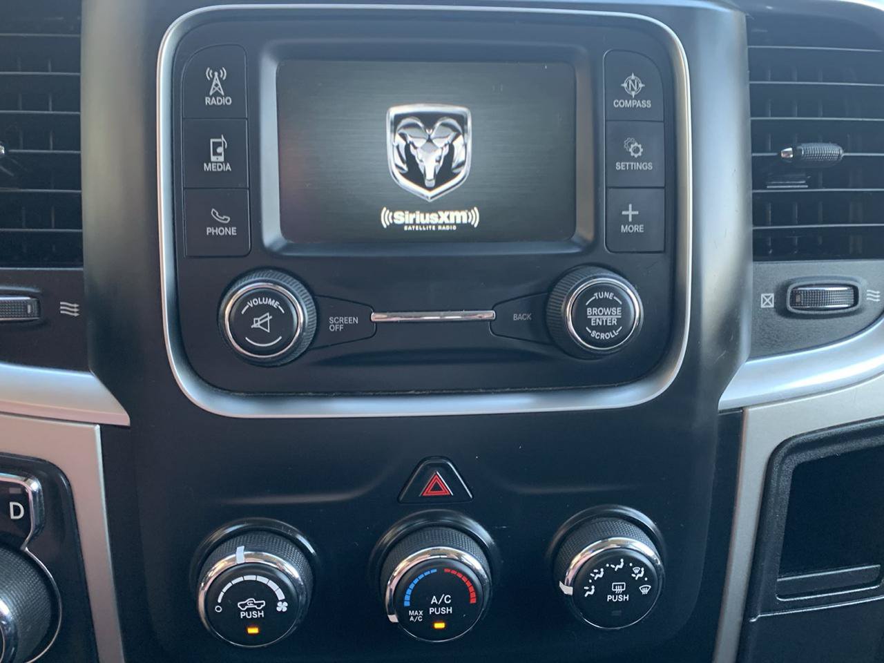 Used 2020 RAM 1500 Warlock AWD/4WD image 25