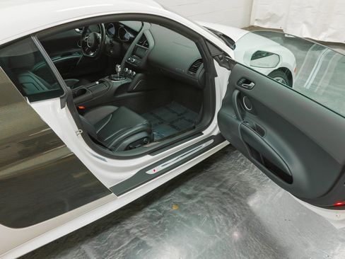 Used 2014 Audi R8 V10 AWD/4WD image 78