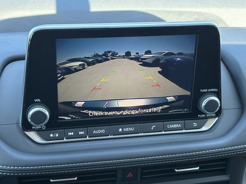 New 2025 Nissan Rogue SV w/ SV Premium Package image 15