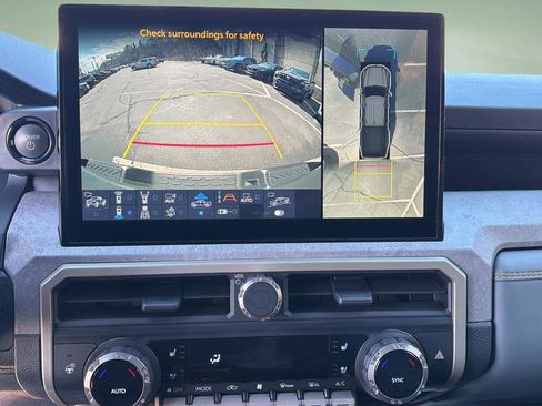 Used 2025 Toyota Tacoma Trailhunter w/ Tow Tech Package image 28