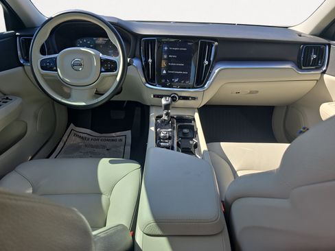Used 2020 Volvo S60 T5 Momentum w/ Protection Package Premier FWD image 2