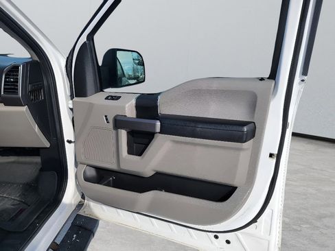 Used 2020 Ford F150 XLT w/ Equipment Group 301A Mid RWD image 29