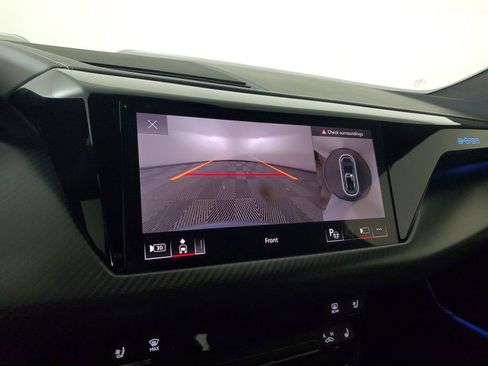 Used 2023 Audi RS e-tron GT w/ Carbon Performance Package image 28