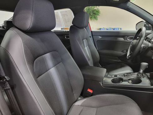 Certified 2025 Honda Civic Sport image 16