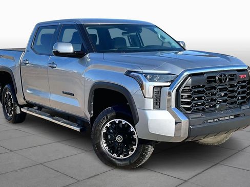 Used 2024 Toyota Tundra SR5 image 3