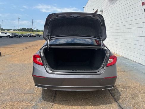 Used 2021 Honda Accord LX image 27