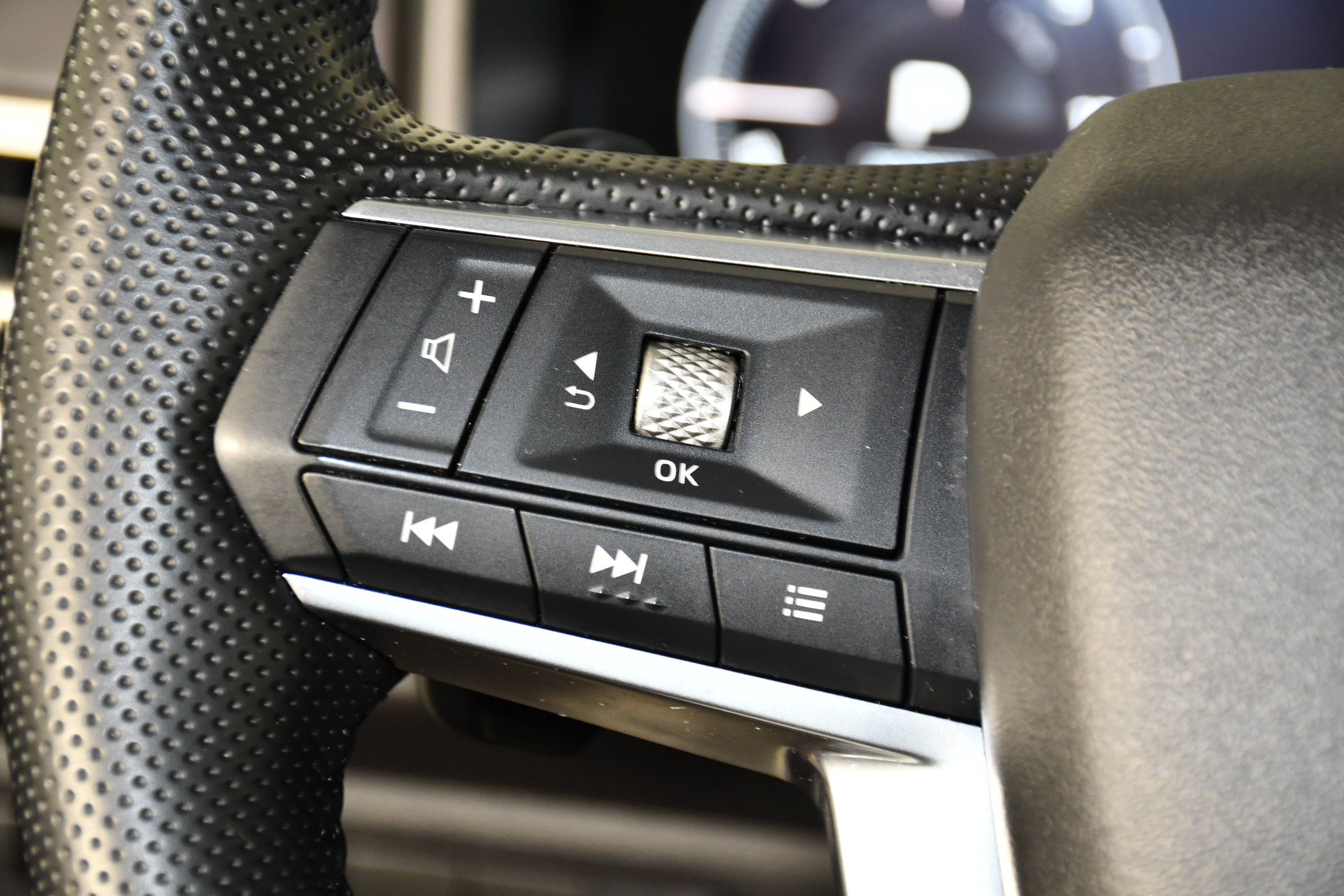 Used 2025 Mitsubishi Outlander SE AWD/4WD image 20
