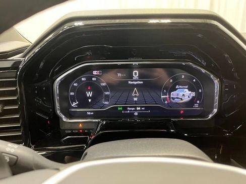 New 2025 GMC Sierra 1500 SLT w/ SLT Premium Package image 8