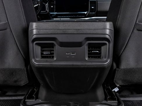 Used 2023 Chevrolet Silverado 1500 LT AWD/4WD image 32